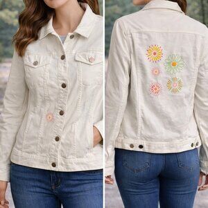 Jones NY Signature White Denim Jacket with 1 Flower on Front & 5 on Back Sz M